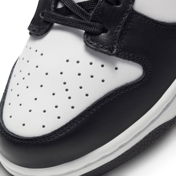 Nike Dunk Low Panda Womens
