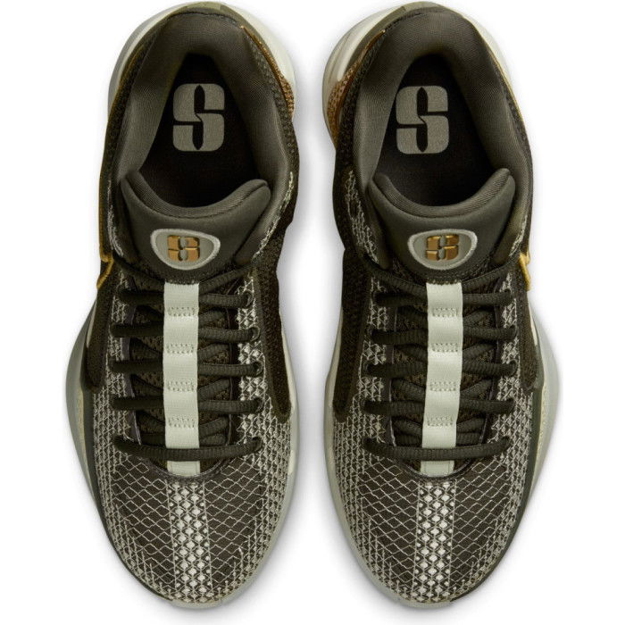 Nike Sabrina 1 Η αφιέρωση