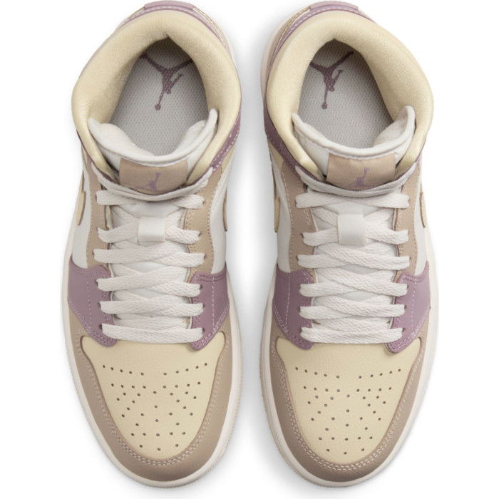 Air Jordan 1 Mid Pastel Team Gold Femeie