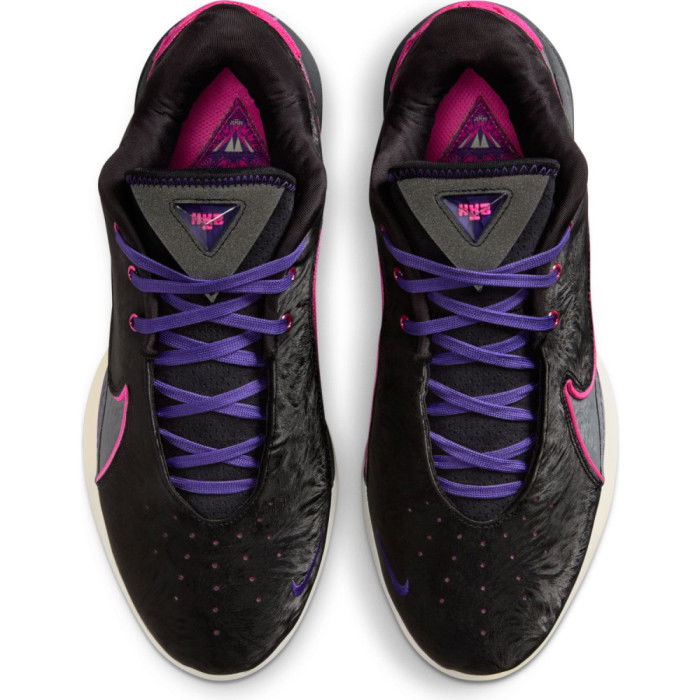 Nike Lebron 22 Tunnel Vision